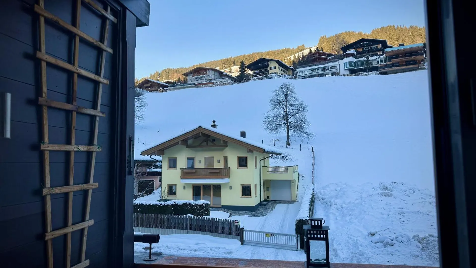 3-Room Apartment With Sauna And Pool & Walk To Slopes - Jokercard Included Saalbach-Hinterglemm
